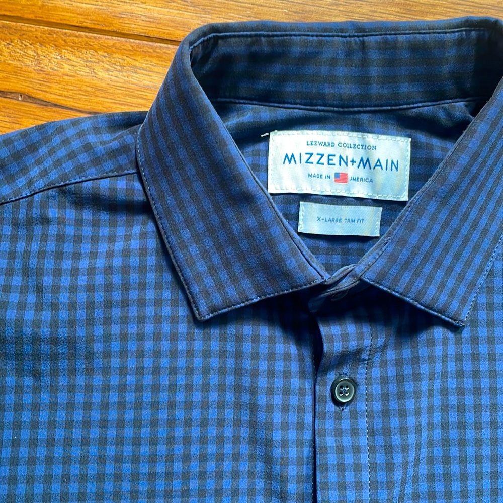 Mizzen+Main Blue and Black Checkered Long Sleeve Button Down, XL